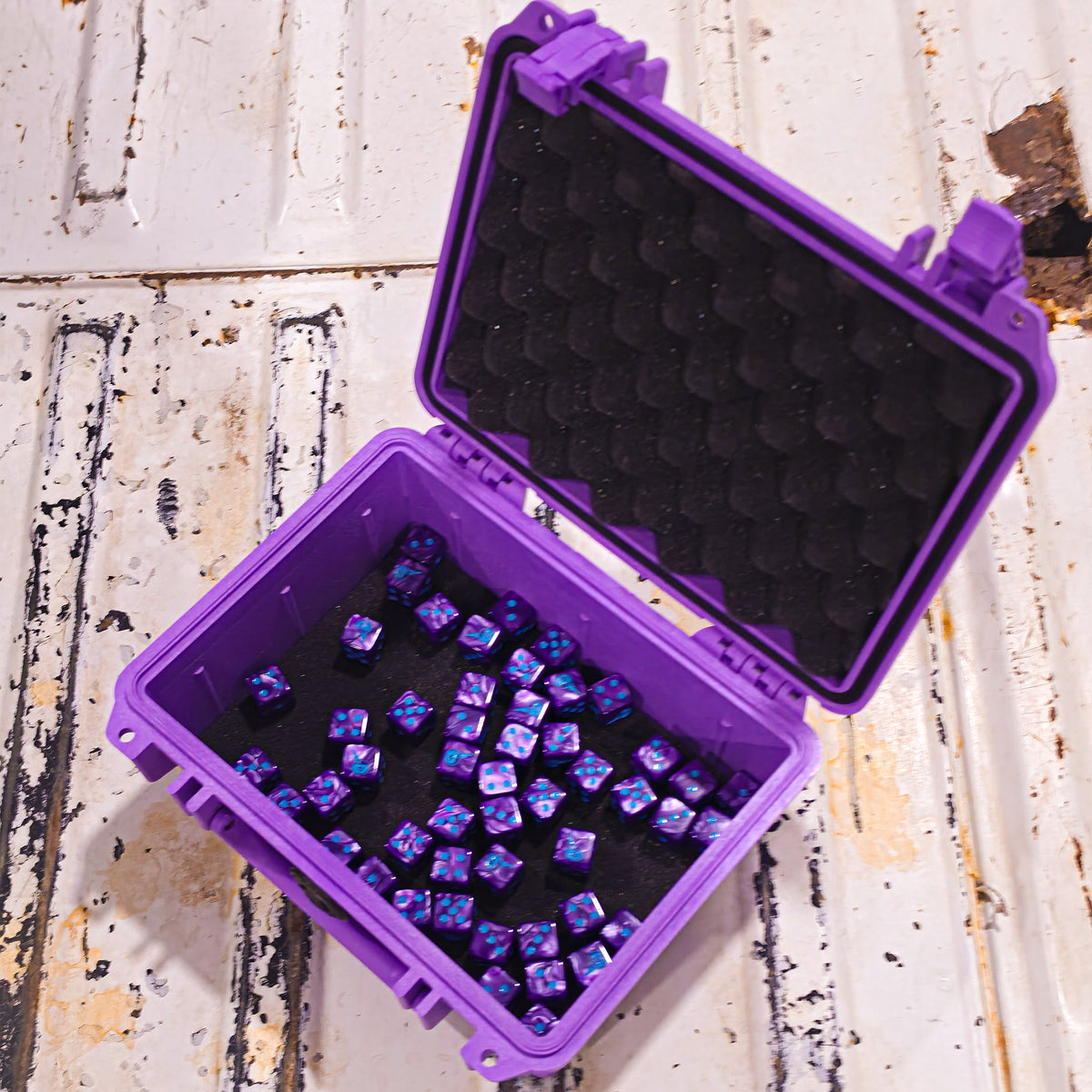 Vial Street Dice - Purple Pearl-essence